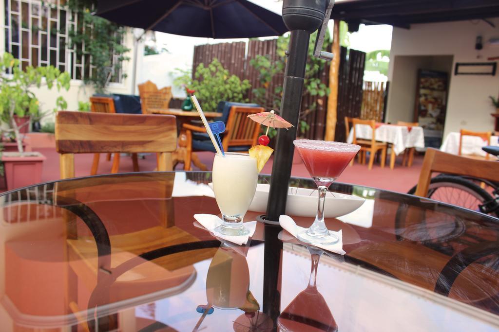 פורטו איורה Hotel Del Sol Galapagos מראה חיצוני תמונה