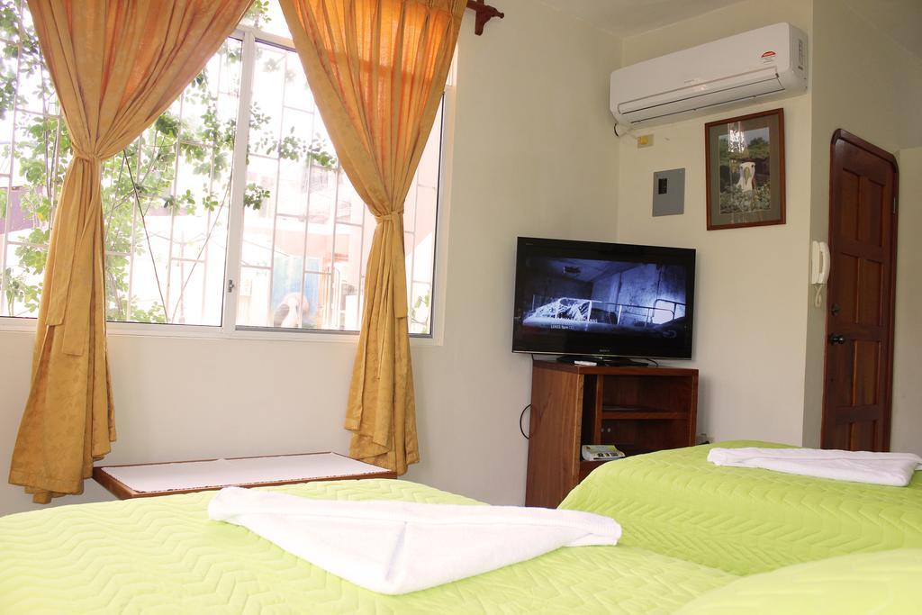 פורטו איורה Hotel Del Sol Galapagos חדר תמונה
